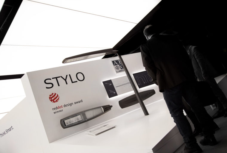 STYLO nieuwe stadsverlichtingsarmatuur