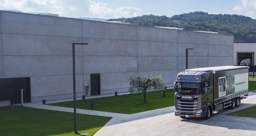 Bedrijfsbezoek AEC in Italië  