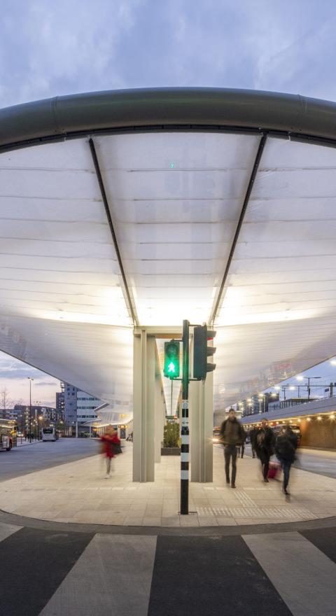 verlichting busstation Tilburg