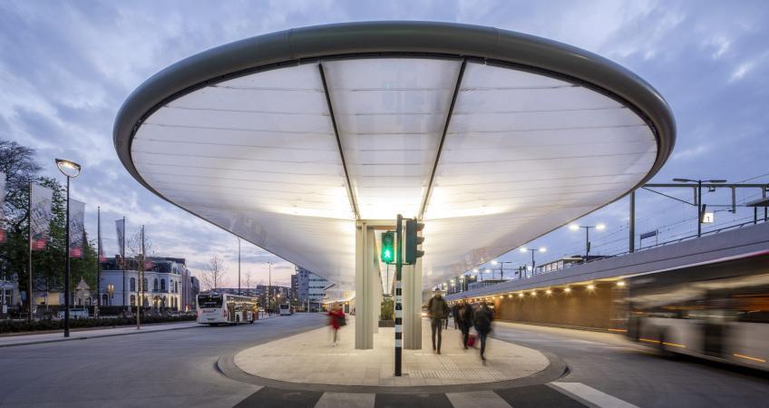 Verlichting busstation Tilburg  