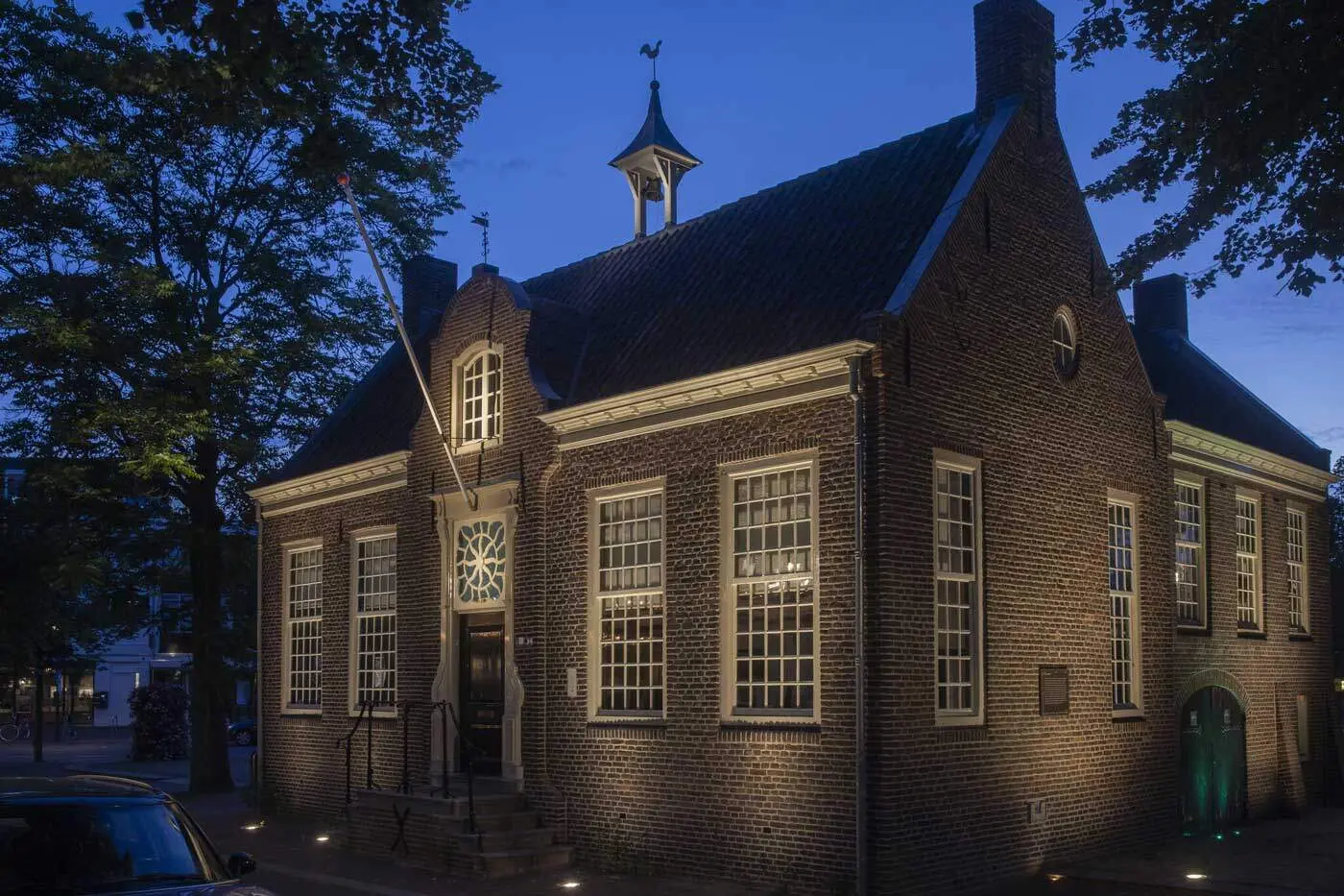 Illuminatie voormalig raadhuis Son & Breugel