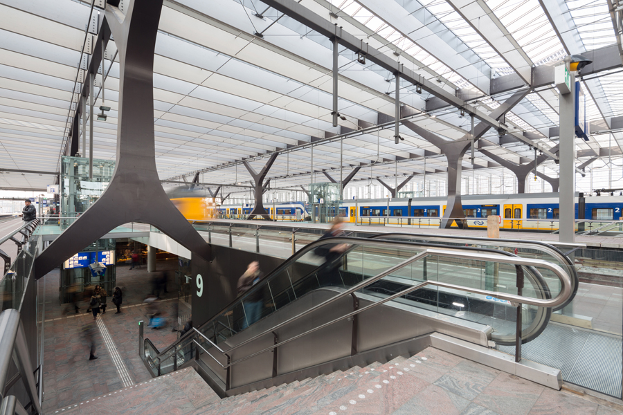 Rail stationverlichting CS Rotterdam 2